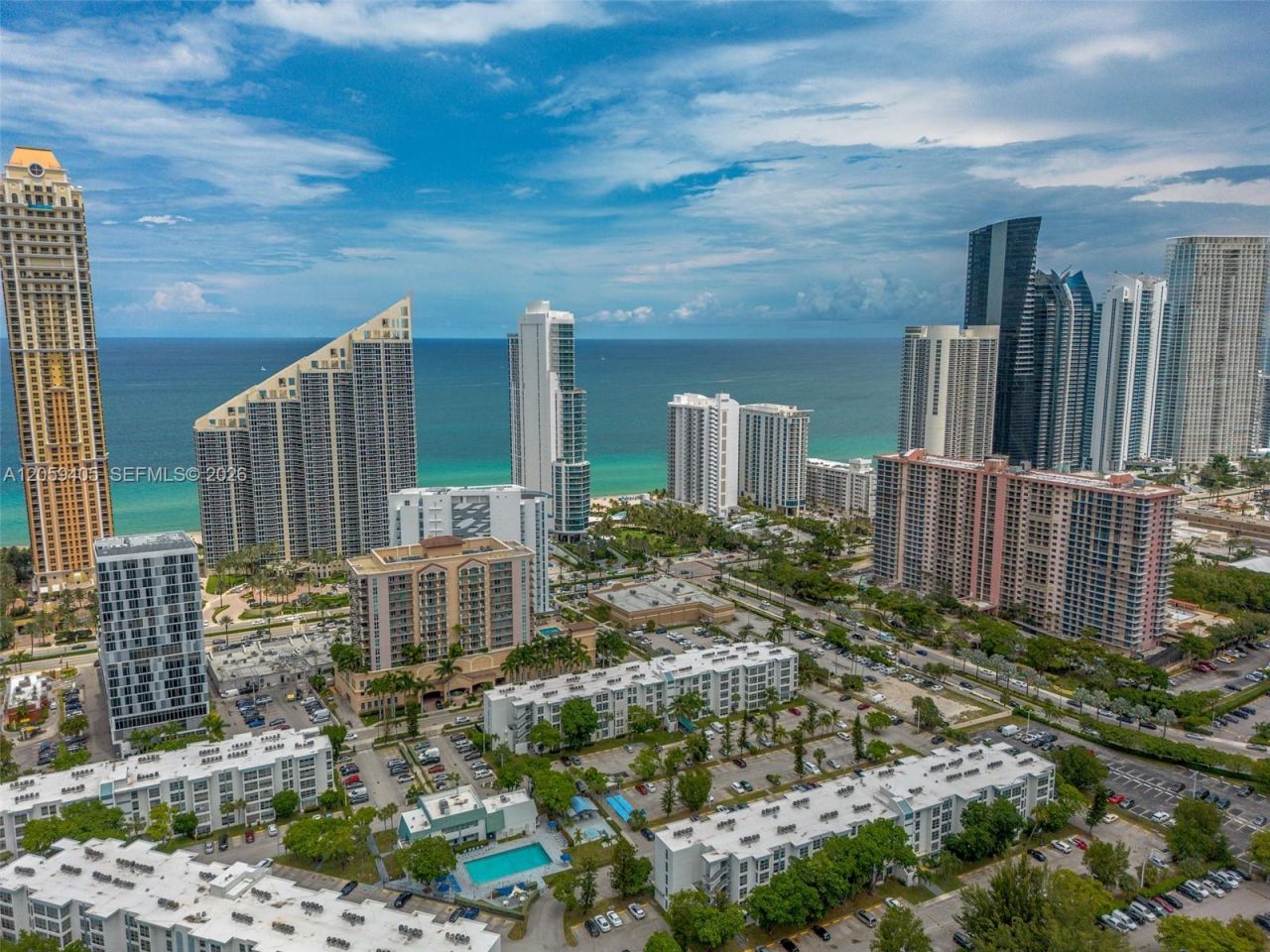 17570 Atlantic Blvd, Unit 210, Sunny Isles Beach, FL 33160 Photo