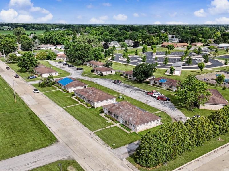 318 Rae Court, Willard, OH 44890 Photo 2