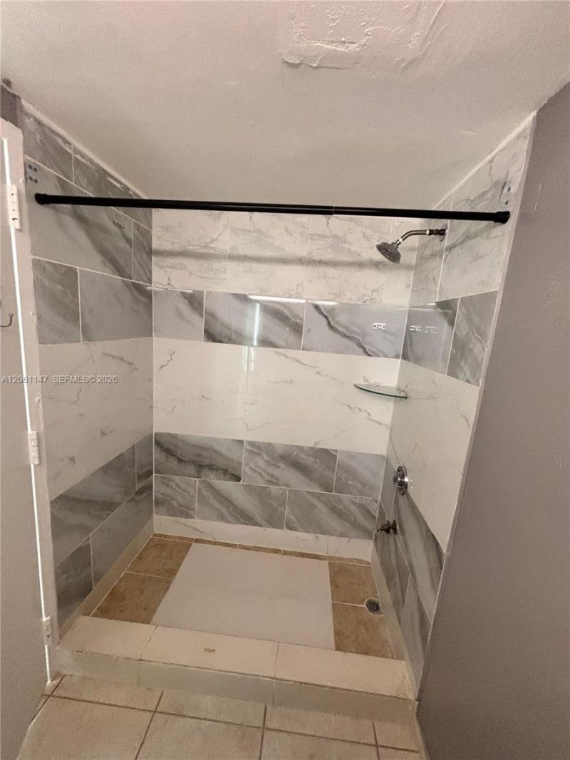 16450 NW 2nd Ave , Unit 207, Miami, FL 33169 Photo