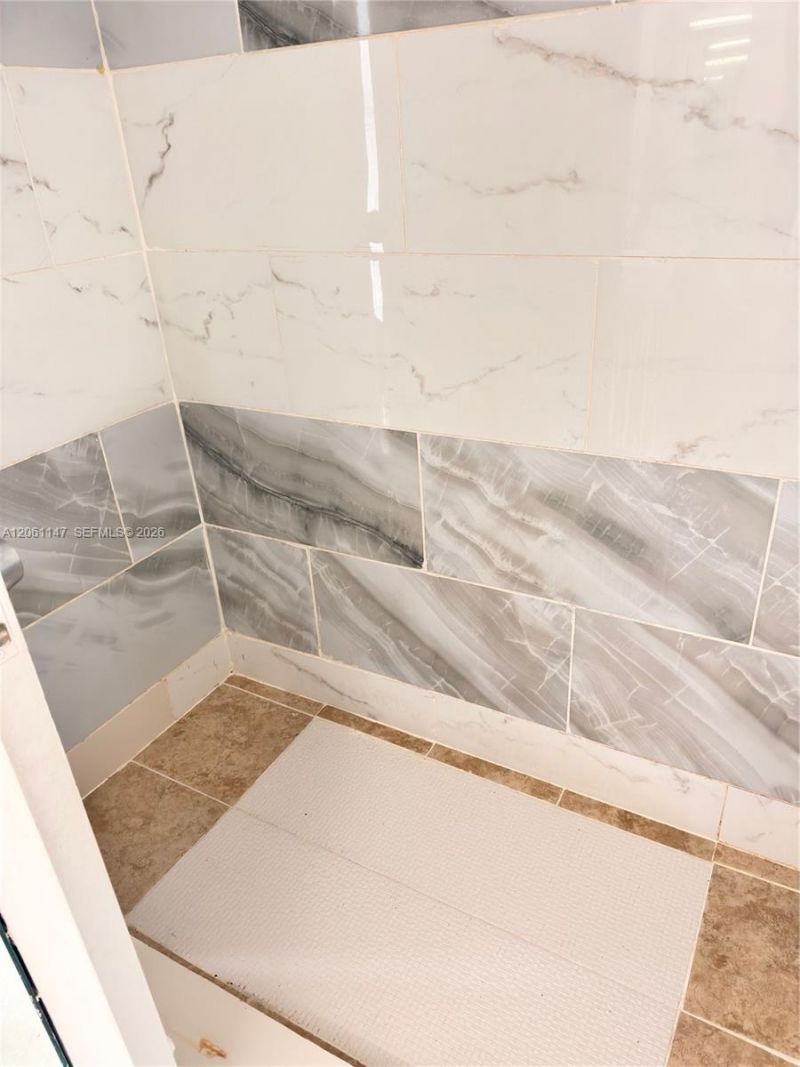 16450 NW 2nd Ave , Unit 207, Miami, FL 33169 Photo