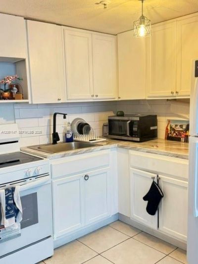 16450 NW 2nd Ave , Unit 207, Miami, FL 33169 Photo