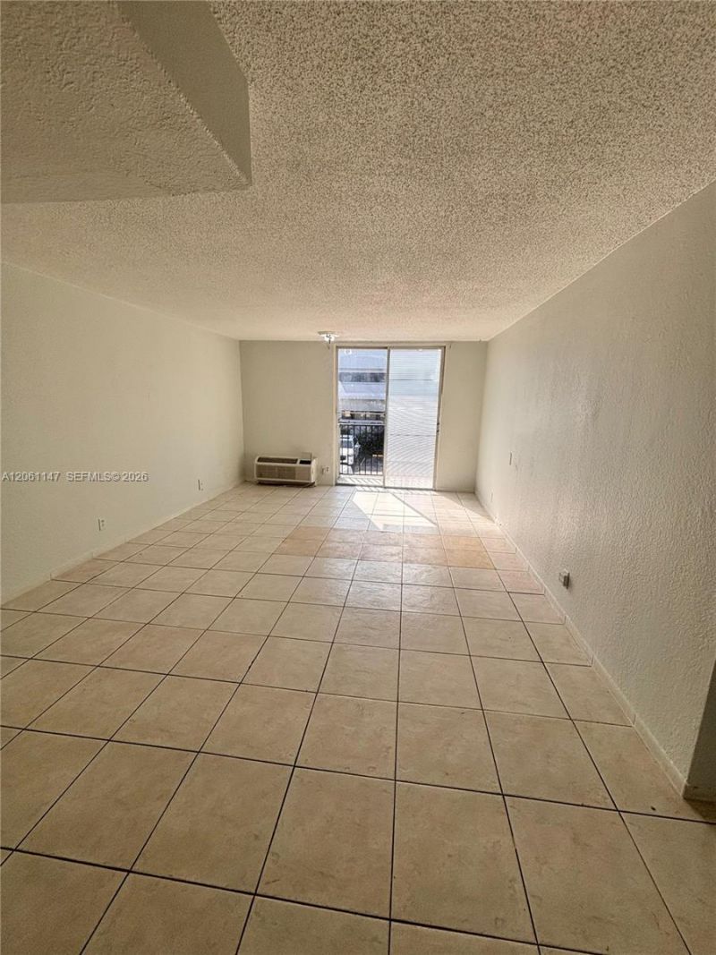 16450 NW 2nd Ave , Unit 207, Miami, FL 33169 Photo