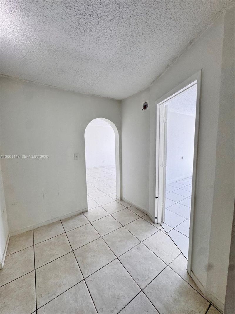 16450 NW 2nd Ave , Unit 207, Miami, FL 33169 Photo