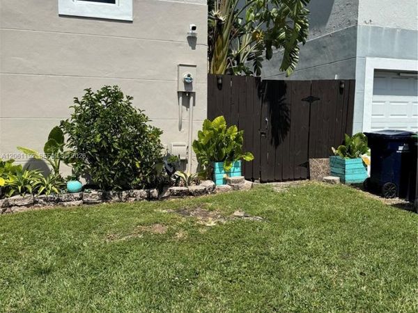 Unit 2, Miami, FL 33196