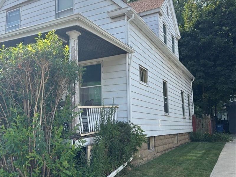6617 Bridge Avenue, Cleveland, OH 44102 Photo 3
