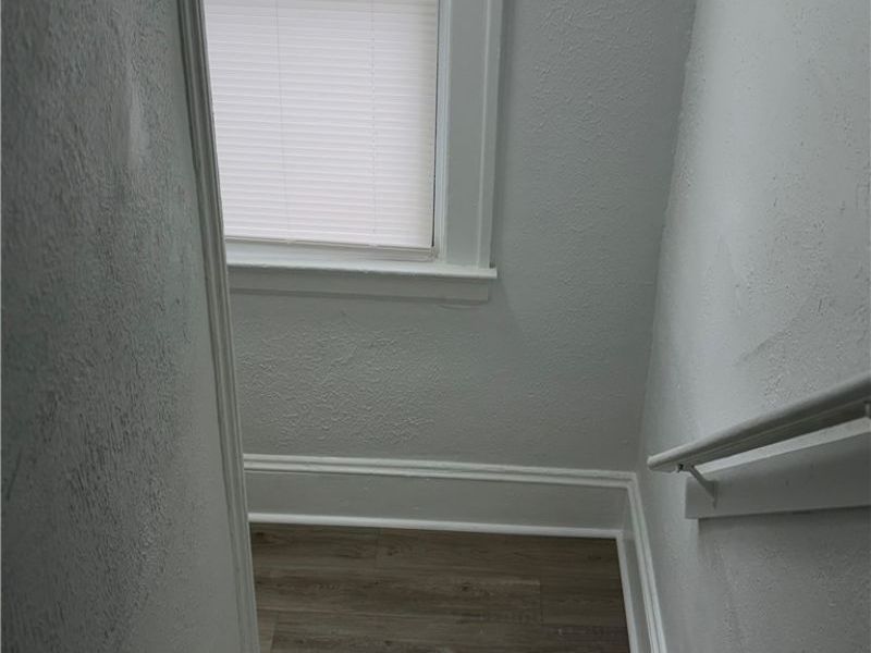 2233 E 80th Street, Cleveland, OH 44103 Photo 16