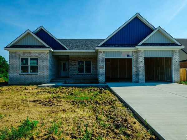 4876 Skylark Drive, Monroe, MI 48161