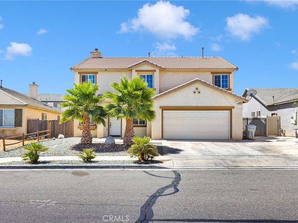 12973 Newport, Hesperia, CA 92344