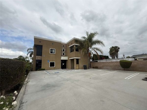 10421 Magnolia Avenue, Anaheim, CA 92804