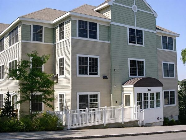 48 Federal St, Unit 206, Beverly, MA 01915