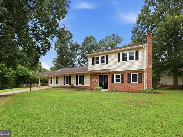 7700 STRASBURG STREET, MANASSAS, VA 20109