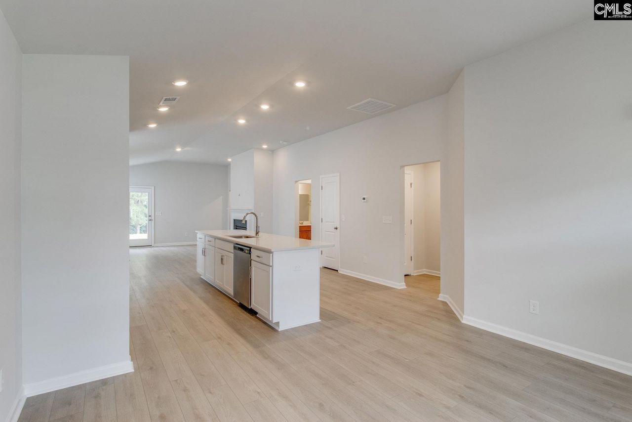 3103 Hallsdale Drive  Photo 6