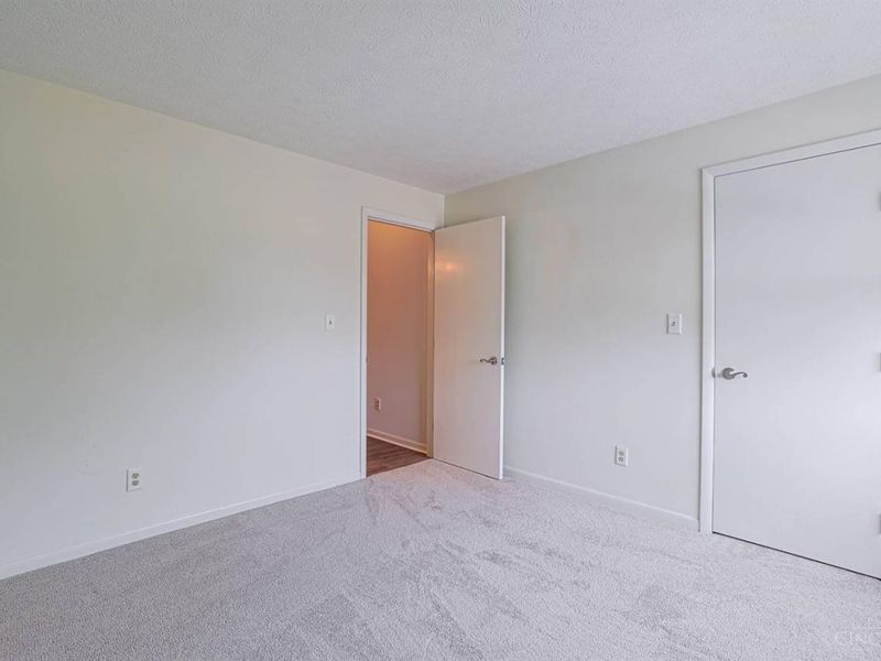979 Cedar Ridge Drive, Unit 11, Pierce Twp, OH 45245 Photo 21
