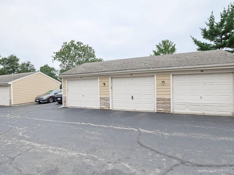 979 Cedar Ridge Drive, Unit 11, Pierce Twp, OH 45245 Photo 29