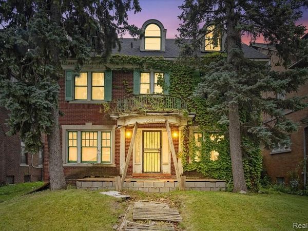 2061 Longfellow Street , Detroit, MI 48206