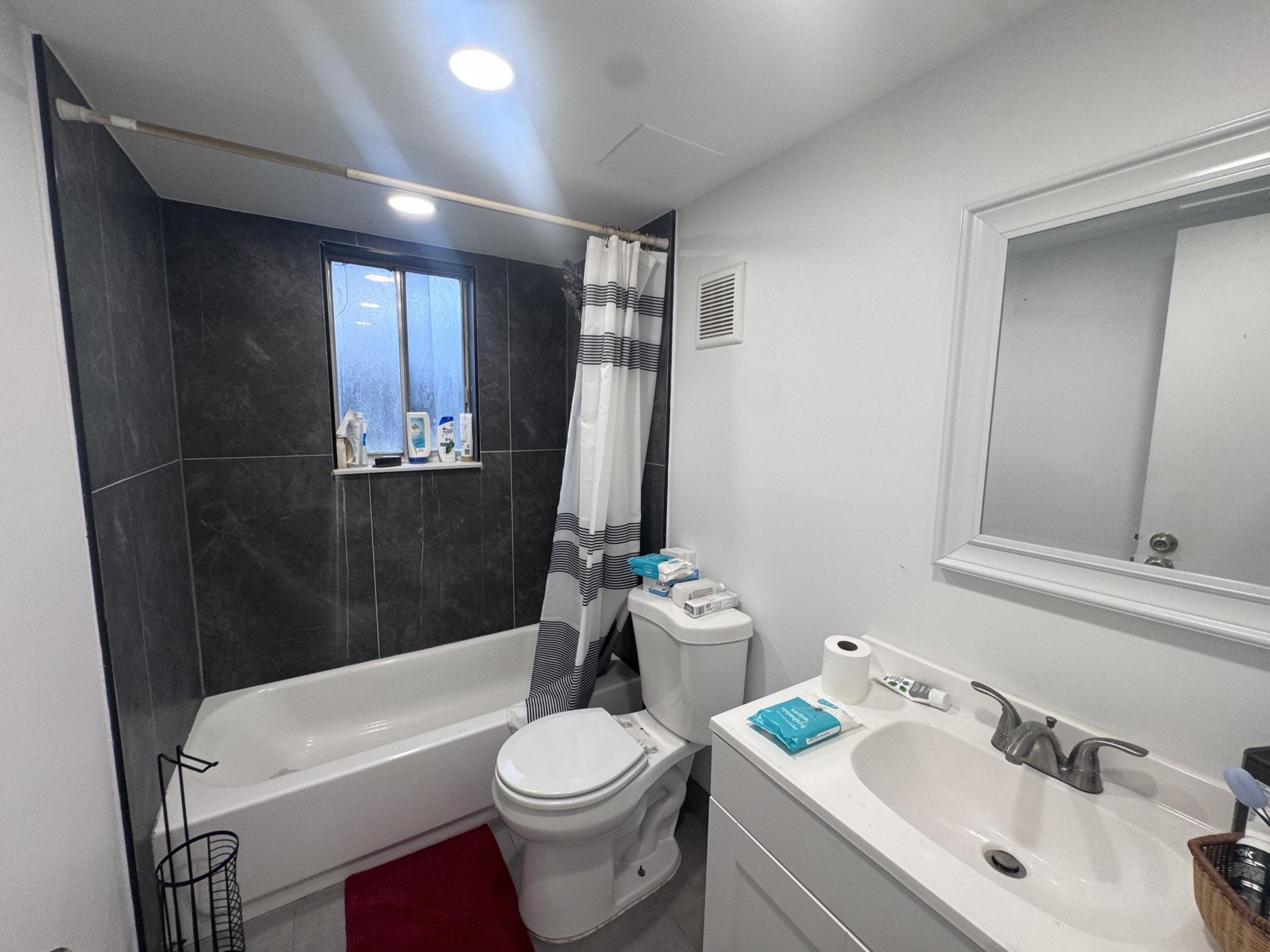 2830 Somerset Drive, Unit 104N, Lauderdale Lakes, FL 33311 Photo