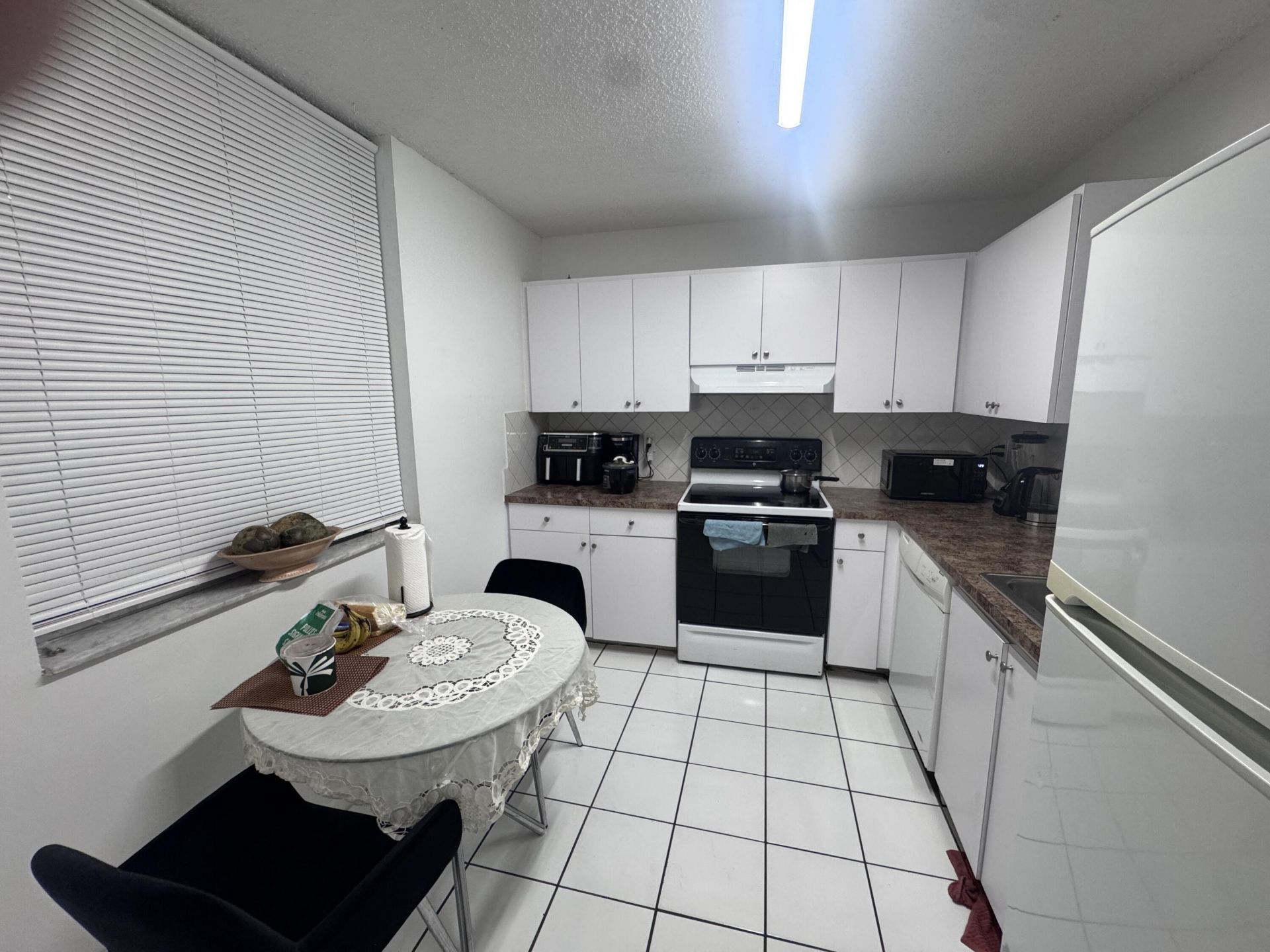 2830 Somerset Drive, Unit 104N, Lauderdale Lakes, FL 33311 Photo