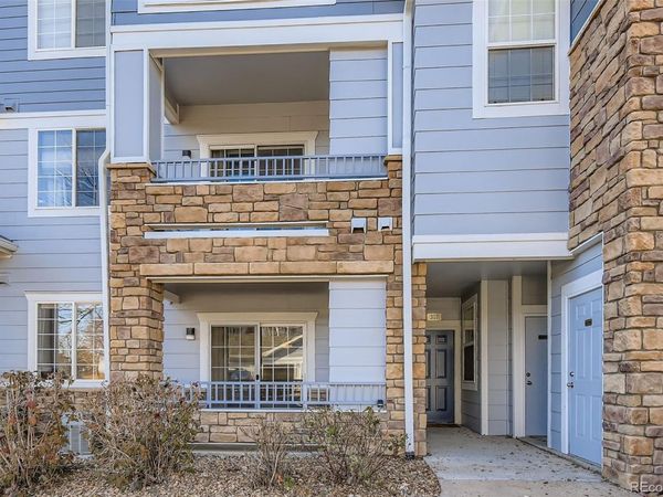 5255 Memphis Street , Unit 307, Denver, CO 80239