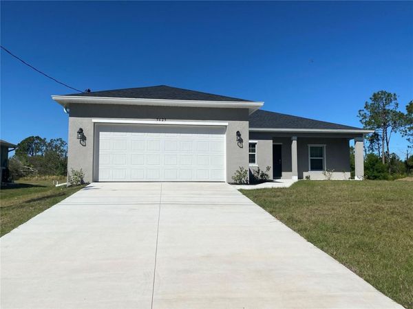 5625 ABELMAN ROAD , NORTH PORT, FL 34291