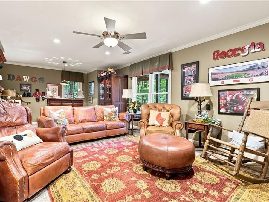 Property Image 38