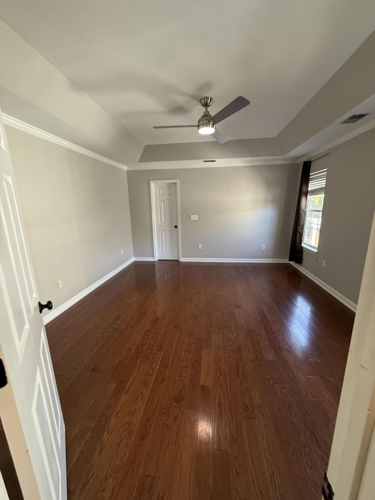 823 Harbor Place Drive Photo 14