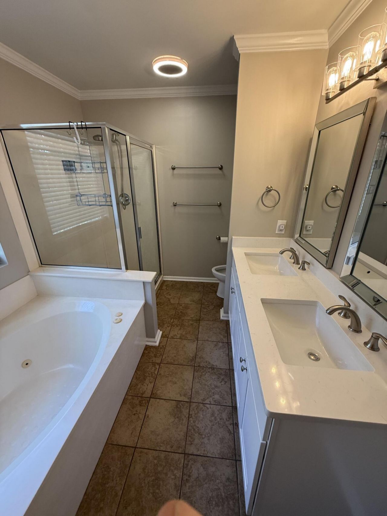 823 Harbor Place Drive Photo 17