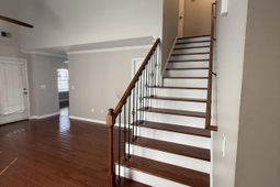 823 Harbor Place Drive photo 4