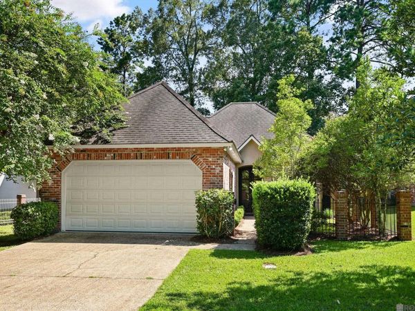 6138 Beechgrove Ln, St Francisville, LA 70775
