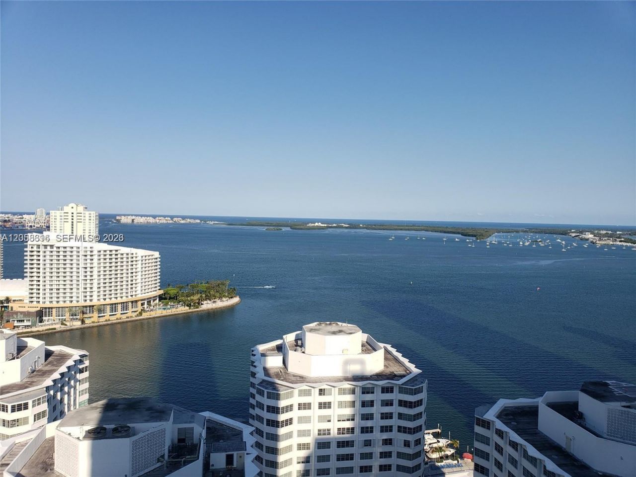 950 Brickell Bay Dr , Unit 3010, Miami, FL 33131 Photo