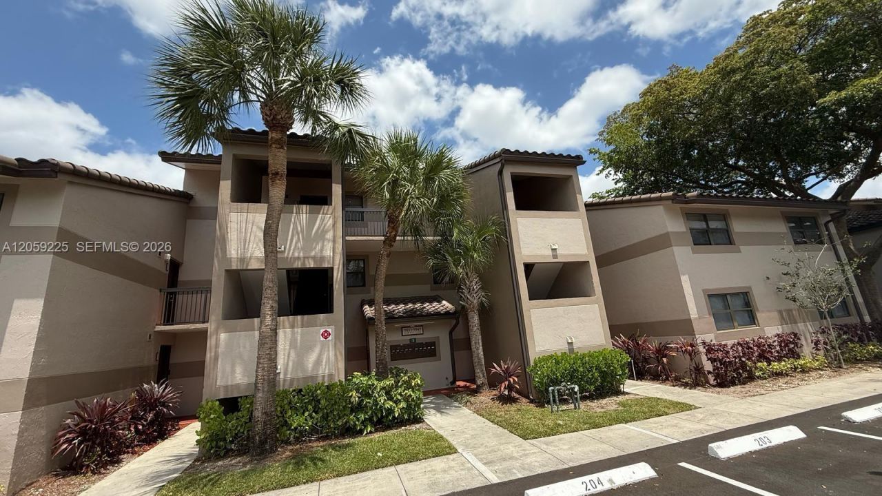 9933 Nob Hill Ln, Unit 9933, Sunrise, FL 33351 Photo