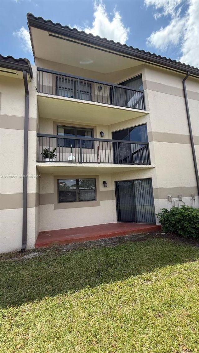 9933 Nob Hill Ln, Unit 9933, Sunrise, FL 33351 Photo