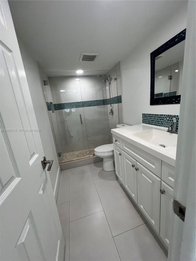 9520 SW 8th St , Unit 118, Miami, FL 33174 Photo