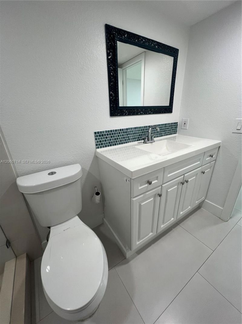 9520 SW 8th St , Unit 118, Miami, FL 33174 Photo