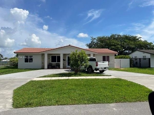 11833 SW 34th St , Miami, FL 33175