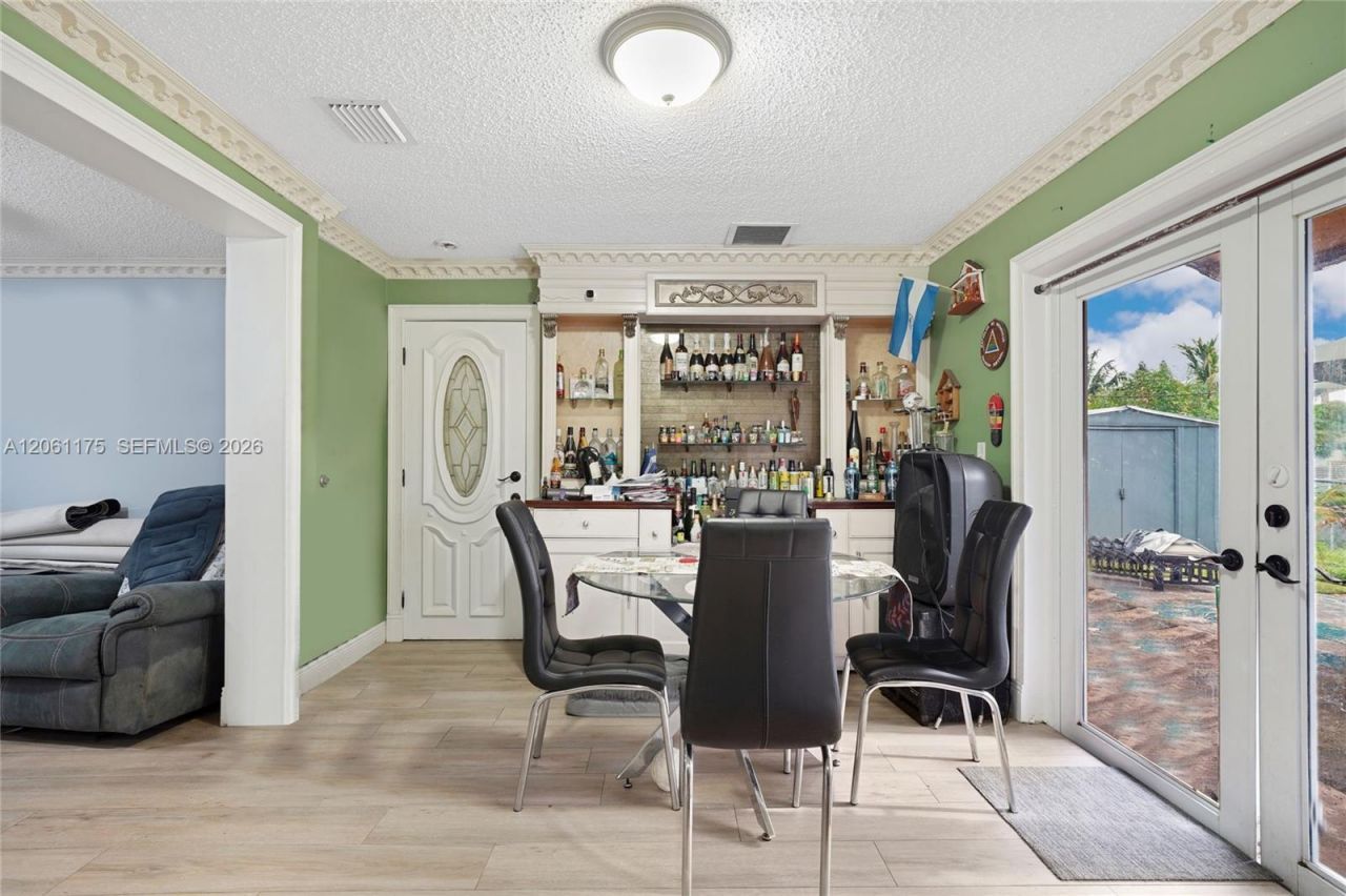 20504 NW 19th Ave, Miami Gardens, FL 33056 Photo