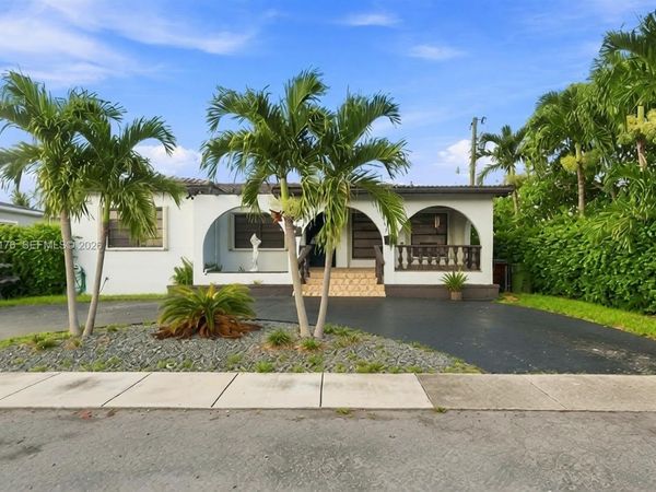 30 E 36th St , Hialeah, FL 33013