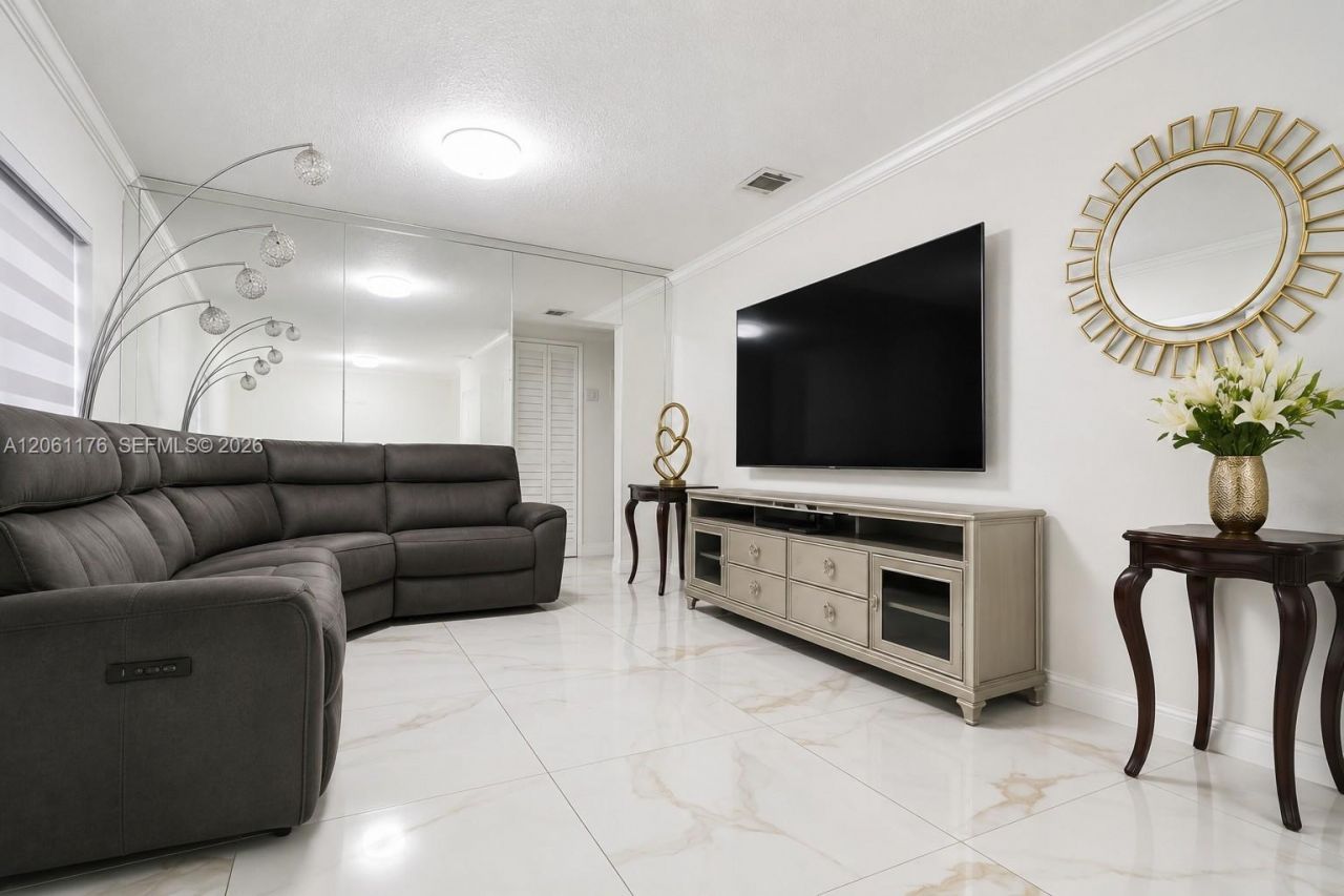 30 E 36th St , Hialeah, FL 33013 Photo