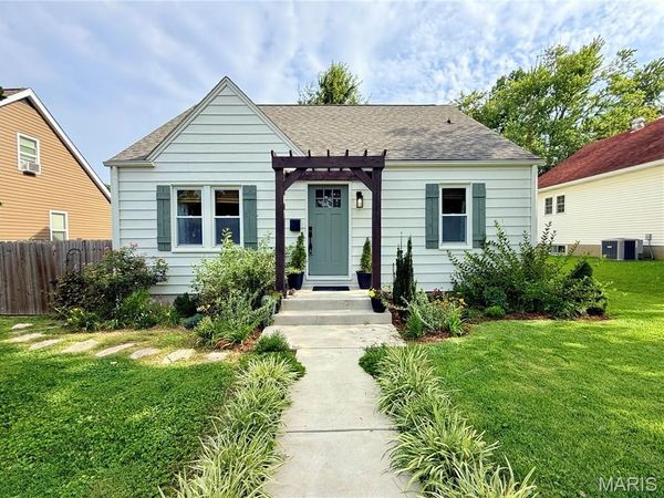 1128 W North Street , Perryville, MO 63775