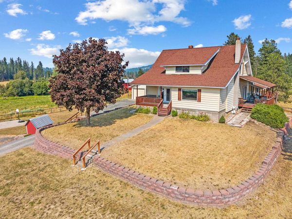 2228 Blue Creek Rd, Addy, WA 99101