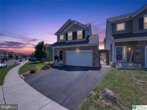 2214 HUNTINGTON LANE , EASTON, PA 18040