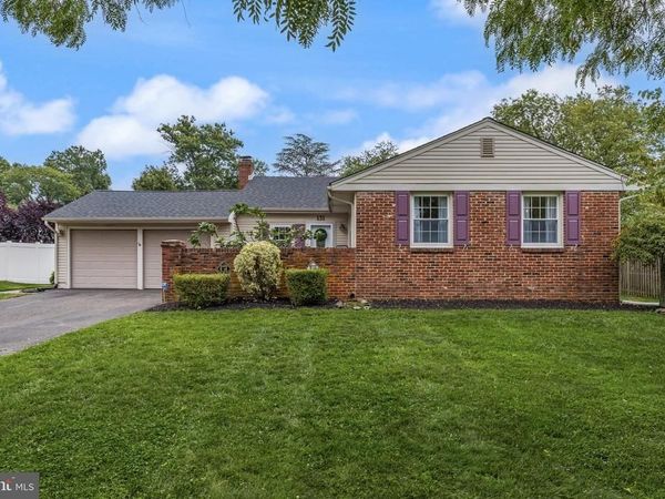 131 RANDLE DRIVE, CHERRY HILL, NJ 08034