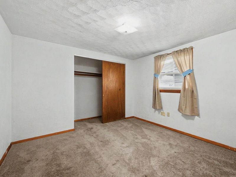 215 E James Street, Bradford, OH 45308 Photo 19