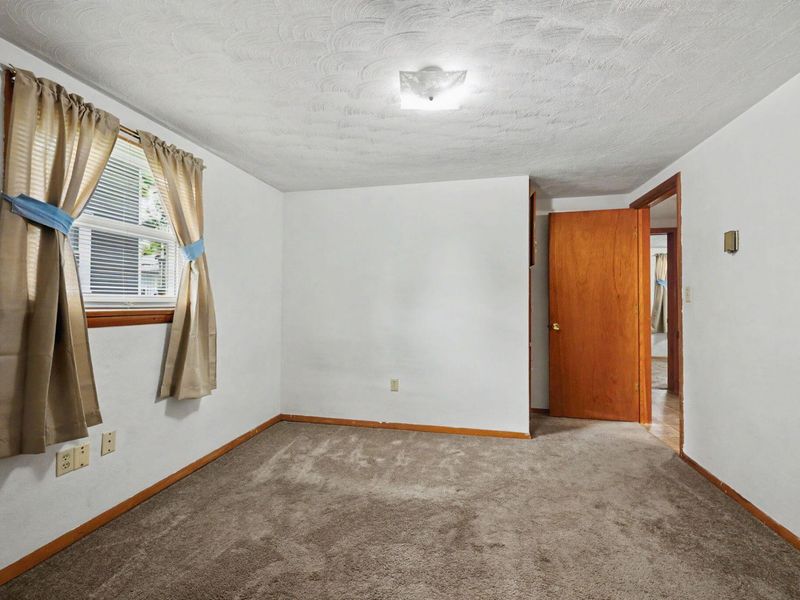 215 E James Street, Bradford, OH 45308 Photo 20