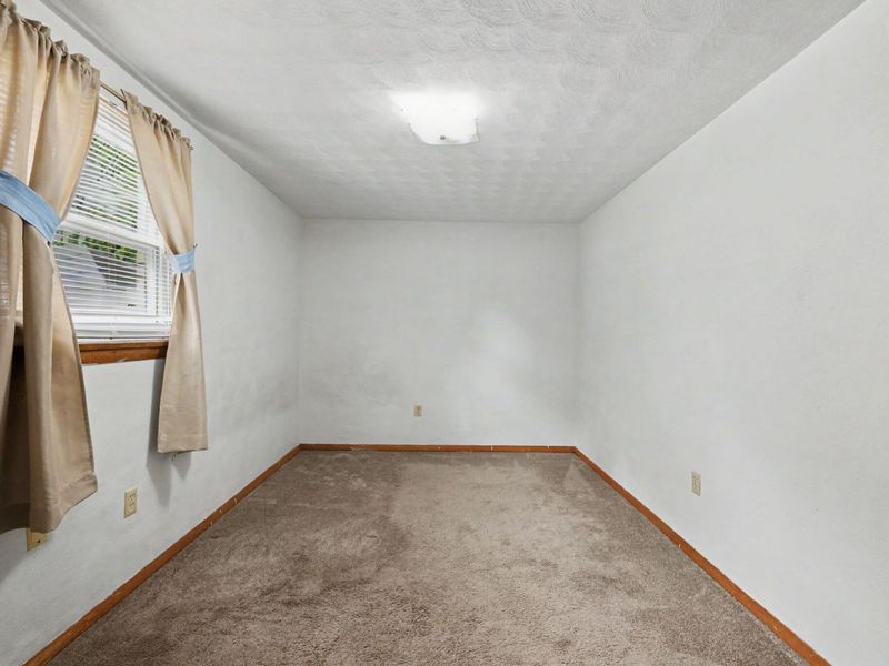 215 E James Street, Bradford, OH 45308 Photo 25