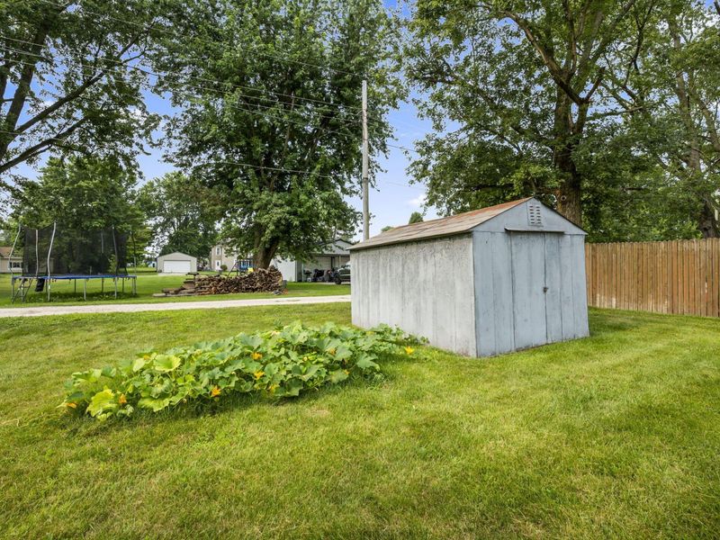 215 E James Street, Bradford, OH 45308 Photo 35