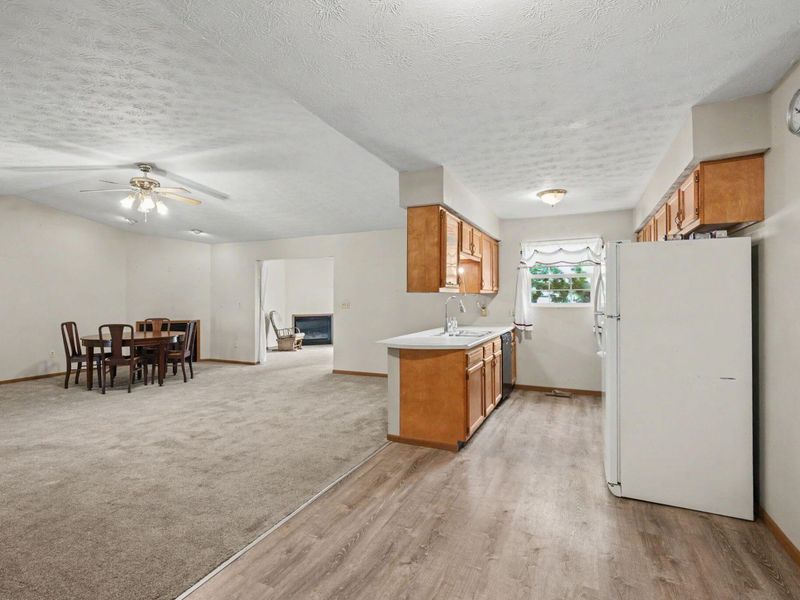 405 Patty Drive, Bradford, OH 45308 Photo 15