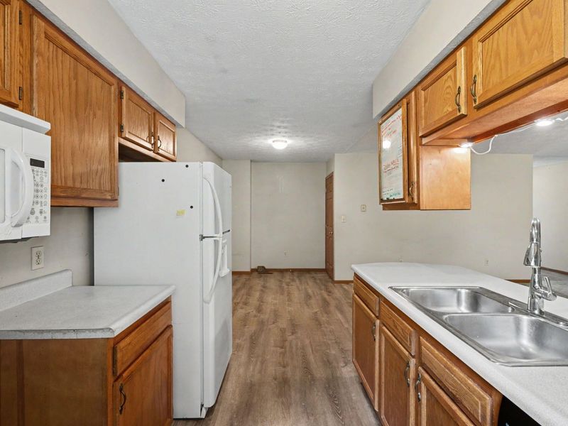 405 Patty Drive, Bradford, OH 45308 Photo 19