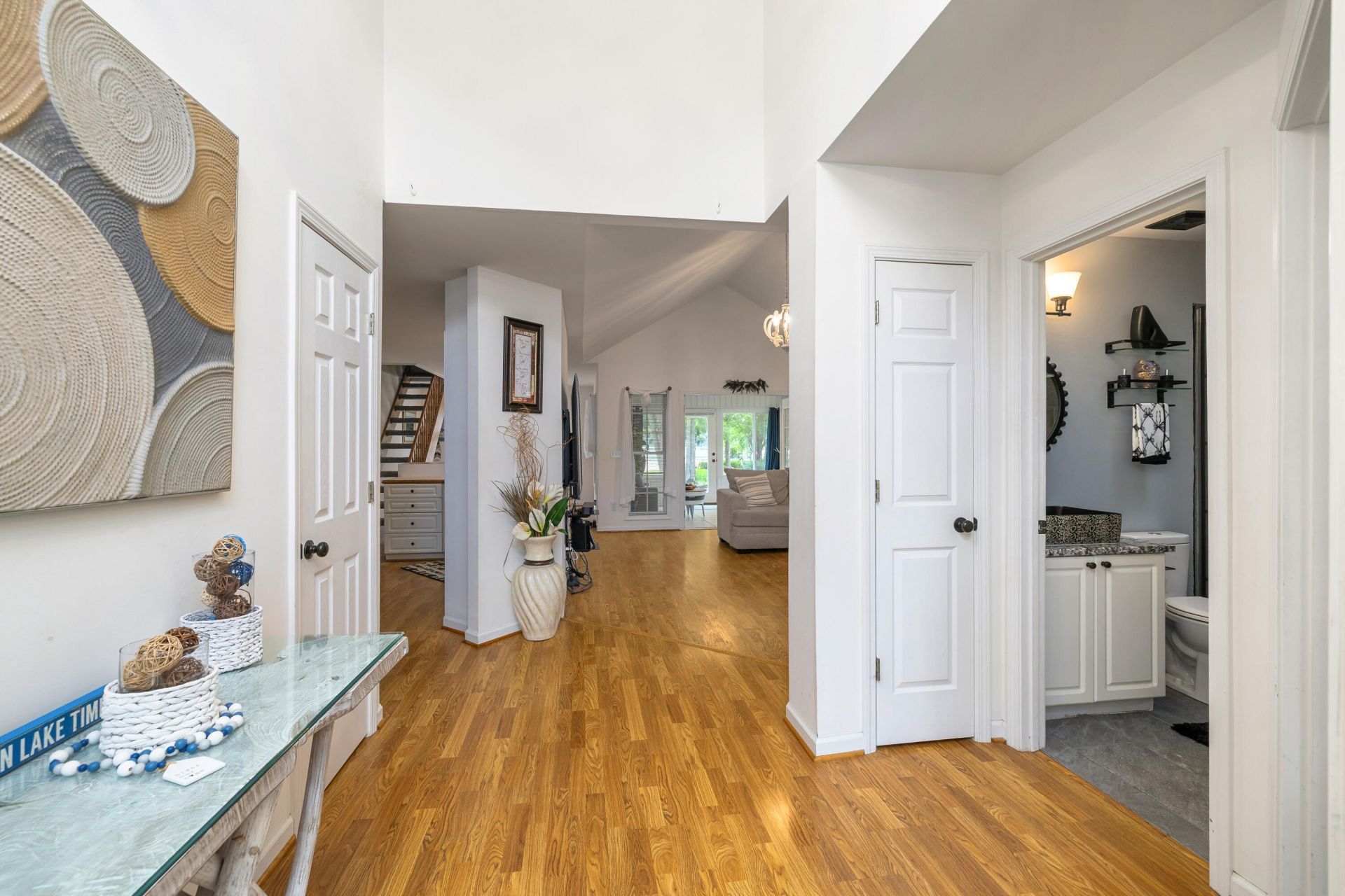 203 Ridge Lake Drive Photo 11