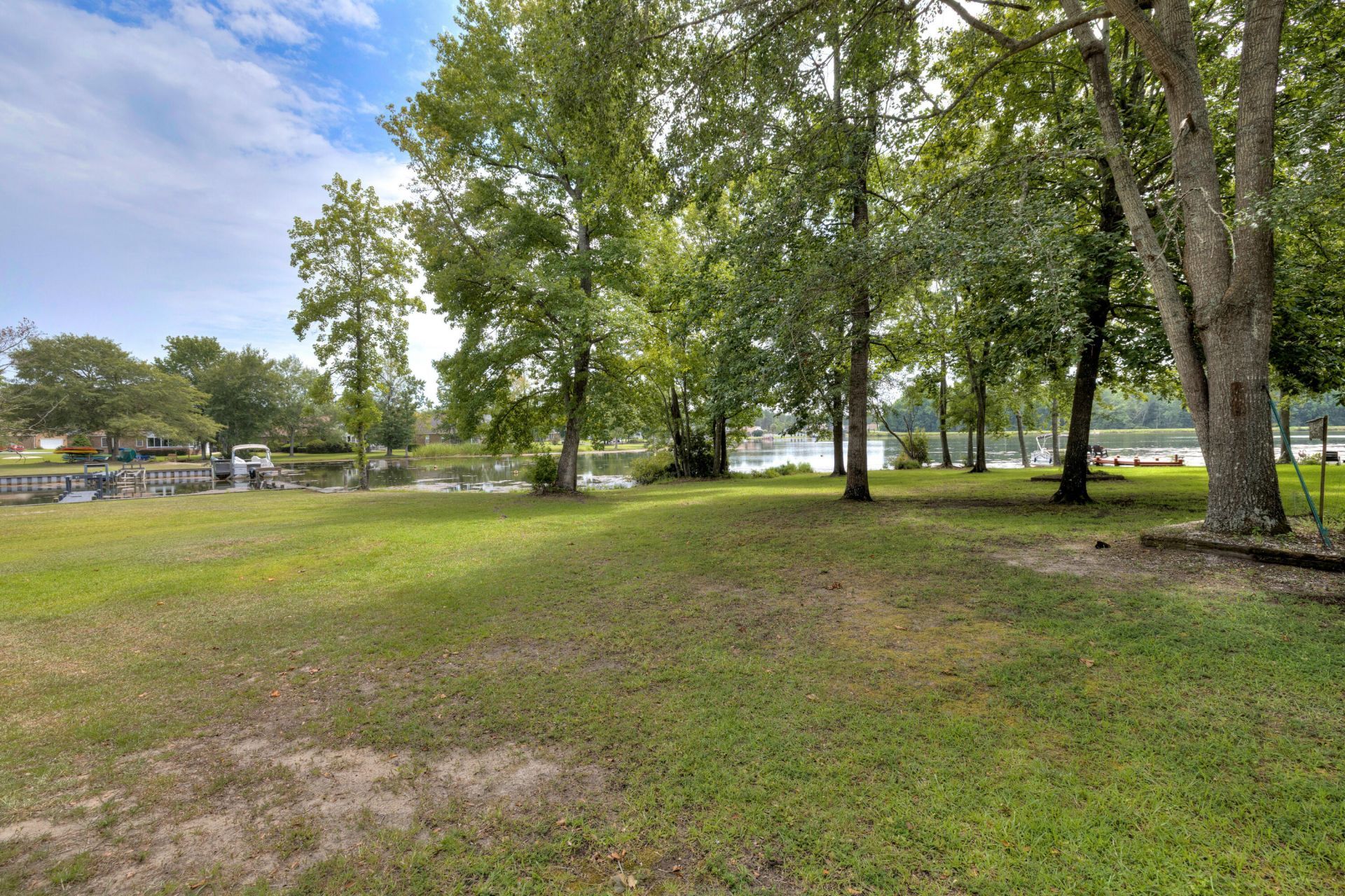 203 Ridge Lake Drive Photo 6
