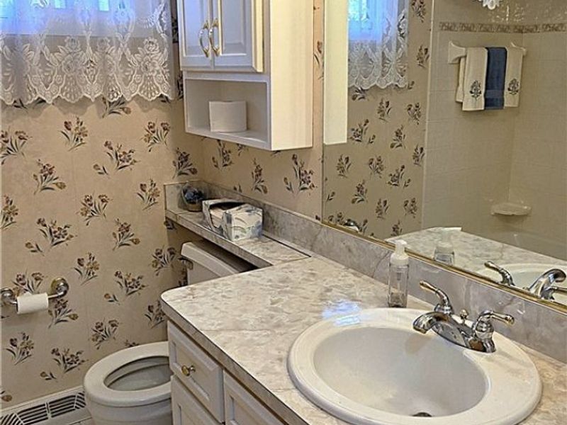 11198 Gordon Drive , Parma, OH 44130 Photo 30
